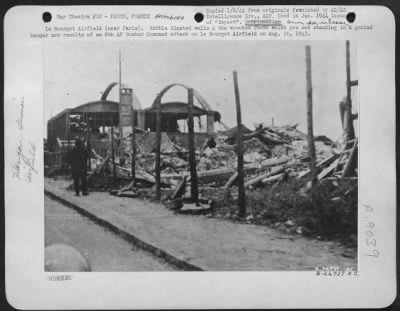Le Bourget Airfield (near... › Page 1